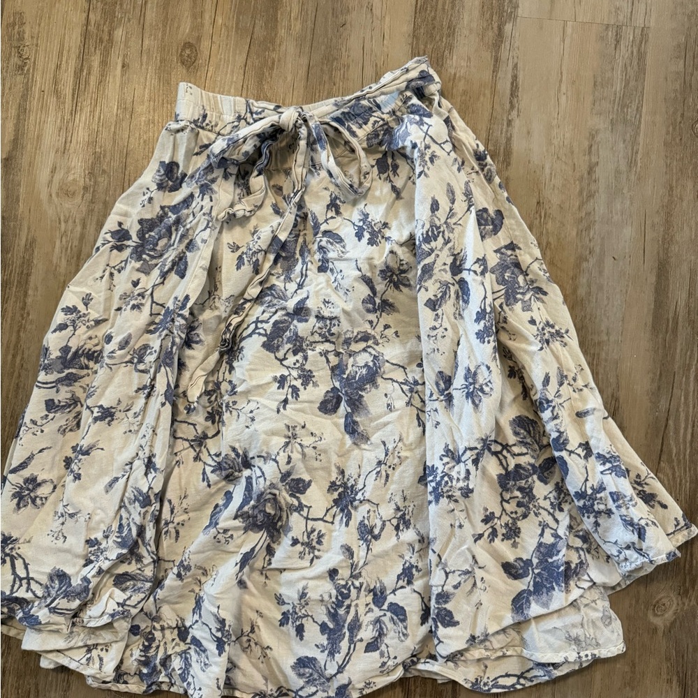 Floral Blue and White Women's Skirt